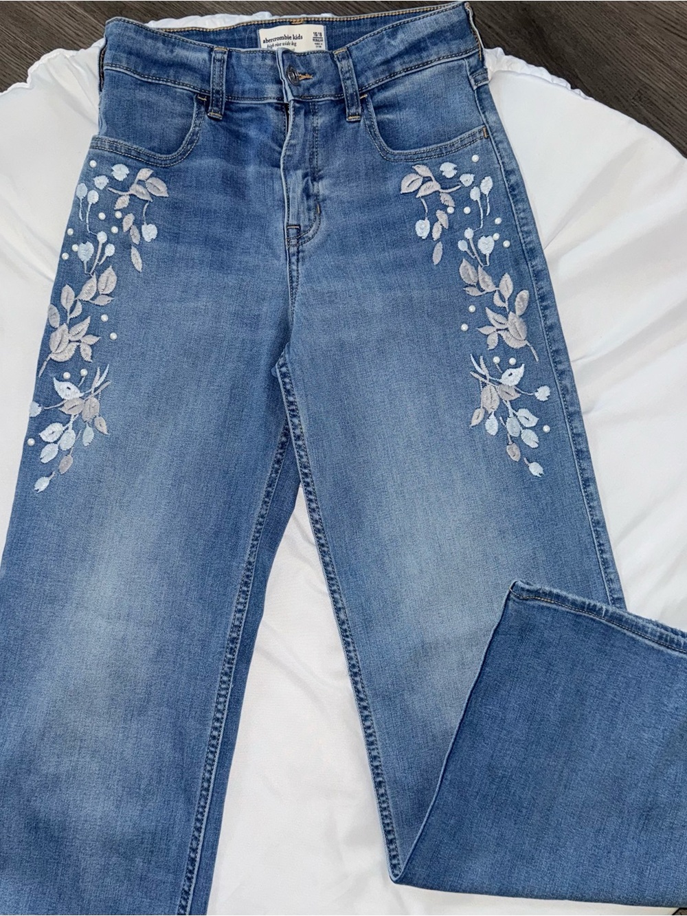 abercrombie kids Light Blue Embroidered Floral Jeans High Rise Wide Leg